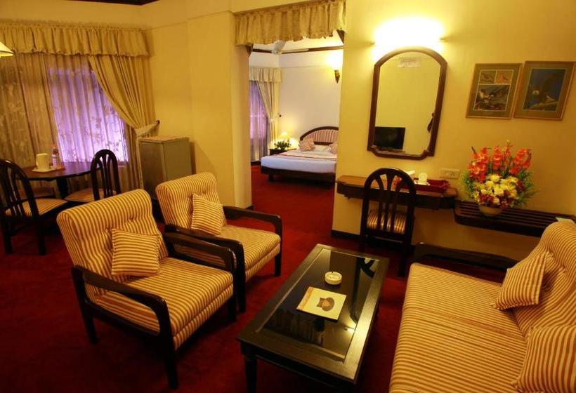 Hotel Manuelsons Malabar Palace