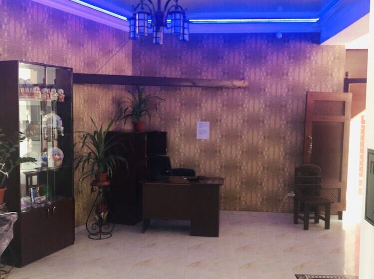 هتل U Iliyasa Inn