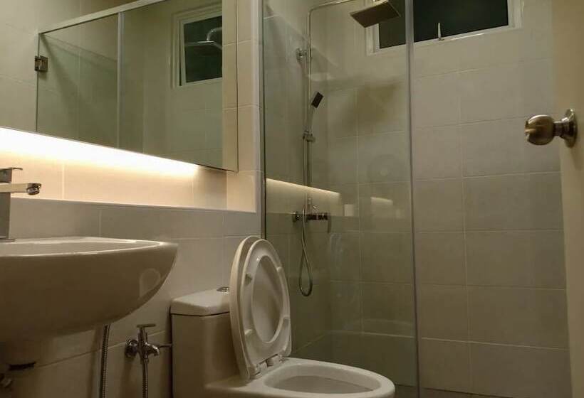 Pensió Bleisure Parkland Homestay