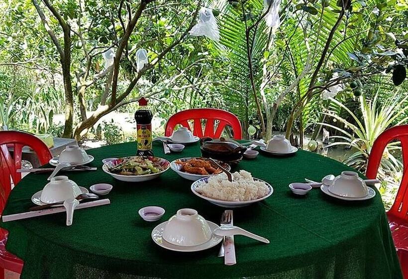 پانسیون Nhon Thanh Homestay