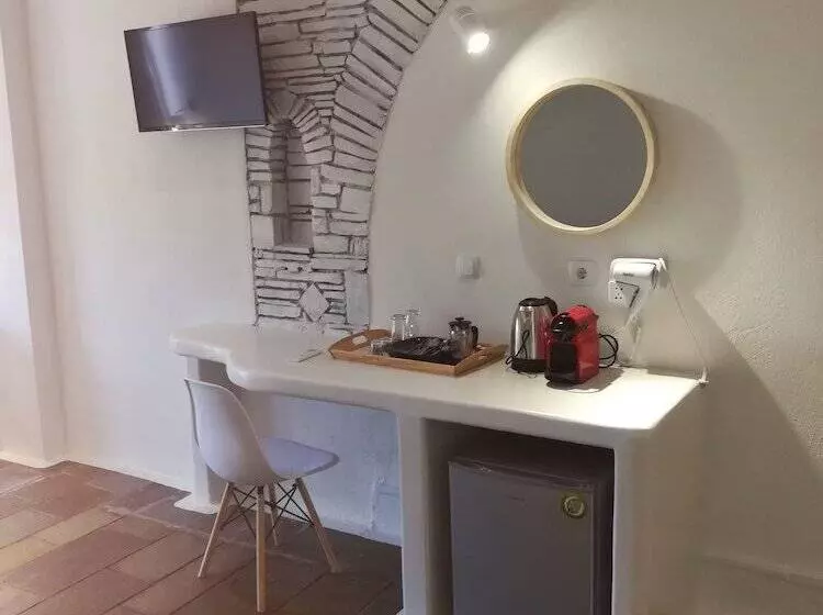 Majatalo Petra Mare Suites Natural Resort