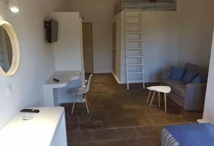 Majatalo Petra Mare Suites Natural Resort