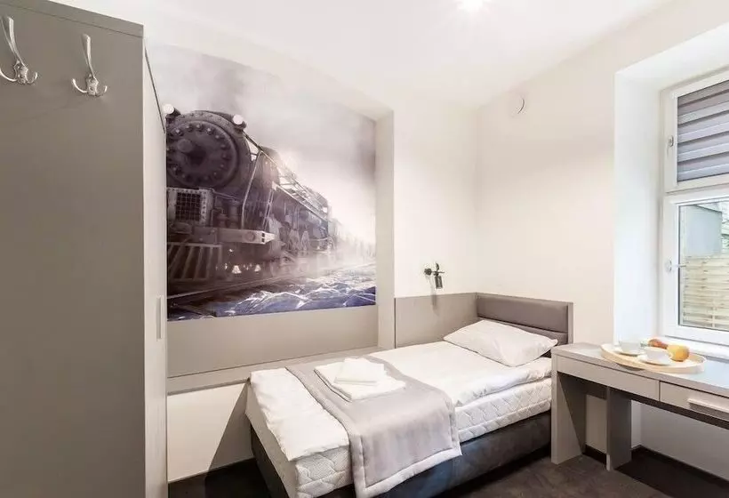 Cinema Hostel