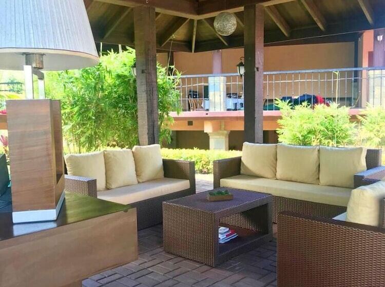 호텔 Asian Village Tagaytay