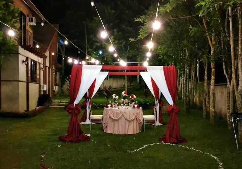 호텔 Asian Village Tagaytay