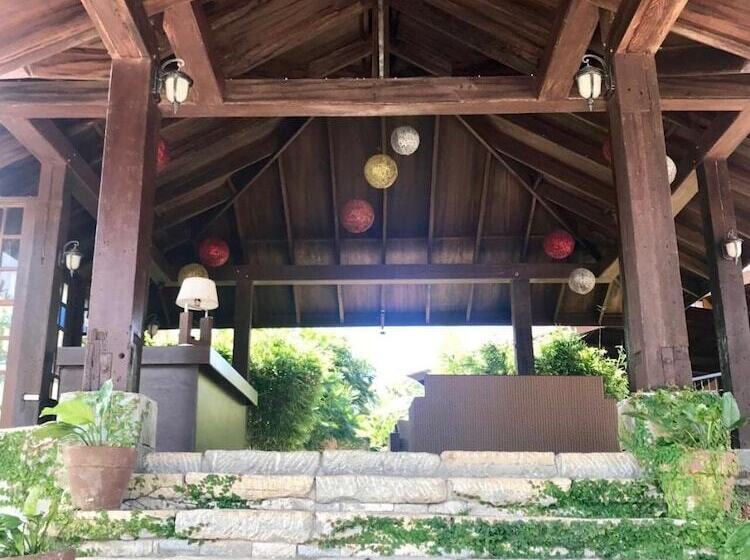 호텔 Asian Village Tagaytay