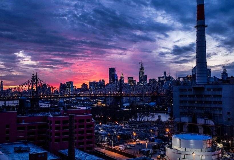 فندق La Quinta Inn And Suites By Wyndham Long Island City