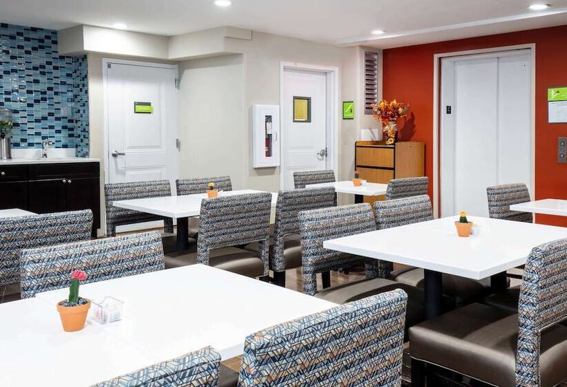 فندق La Quinta Inn And Suites By Wyndham Long Island City