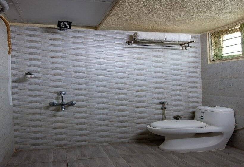 Otel Sudha Inn By Oyo Rooms