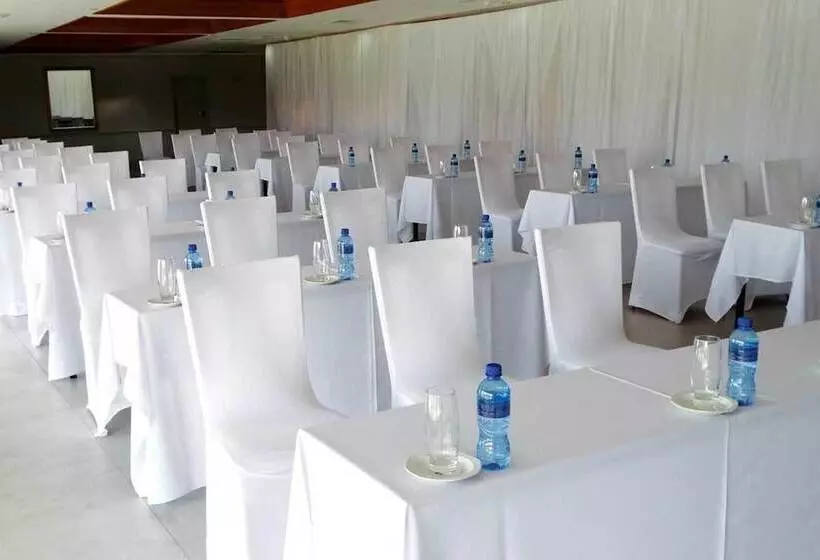 Hotelli The Dunes At Arniston