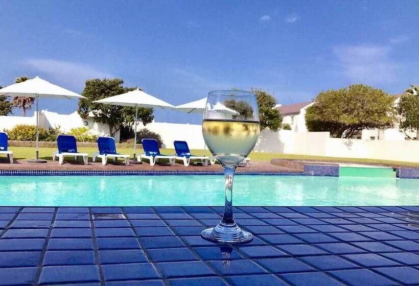 בית מלון כפרי The Dunes At Arniston