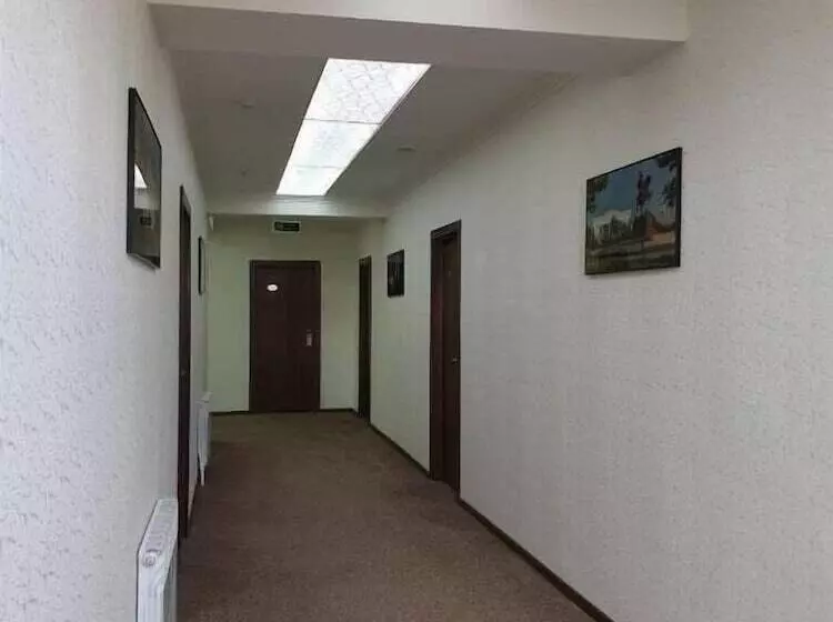 هتل Reikartz Xon Tashkent