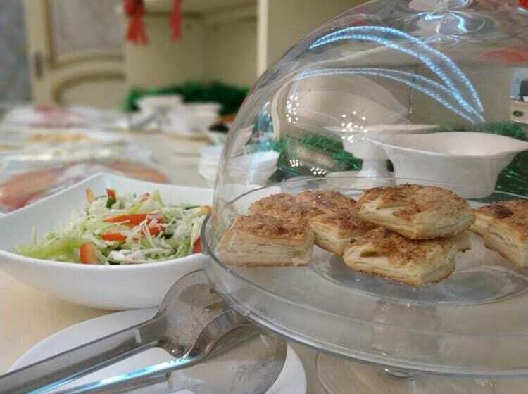 هتل Reikartz Xon Tashkent