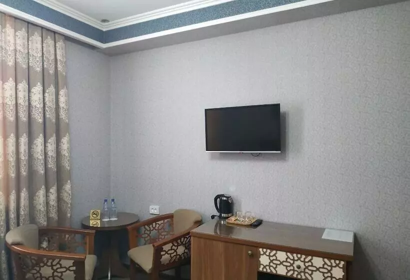 هتل Reikartz Xon Tashkent