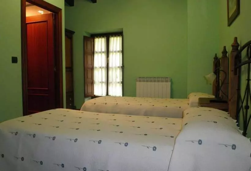 پانسیون Molino Solapeña