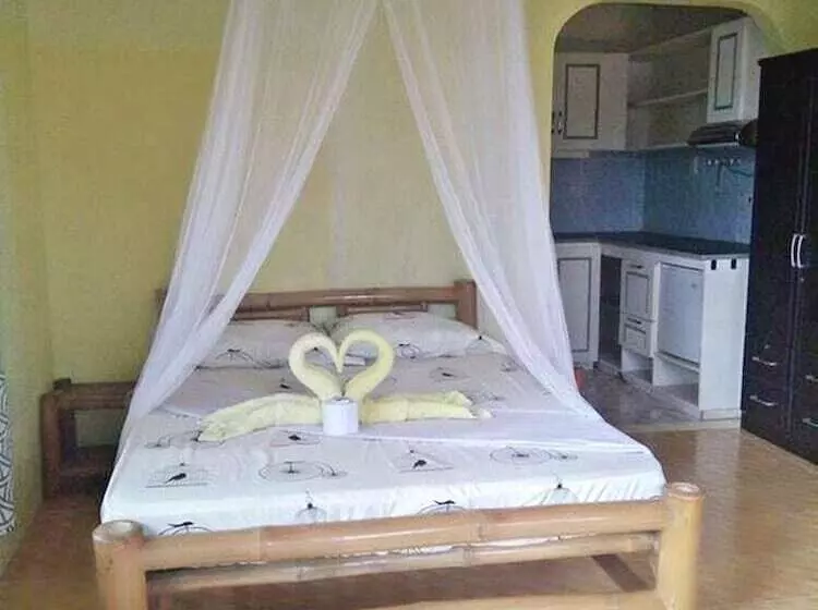 پانسیون Sisters Inn