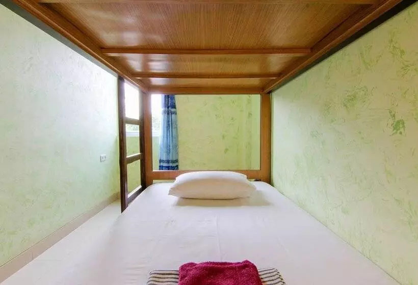 ペンション Yani Homestay