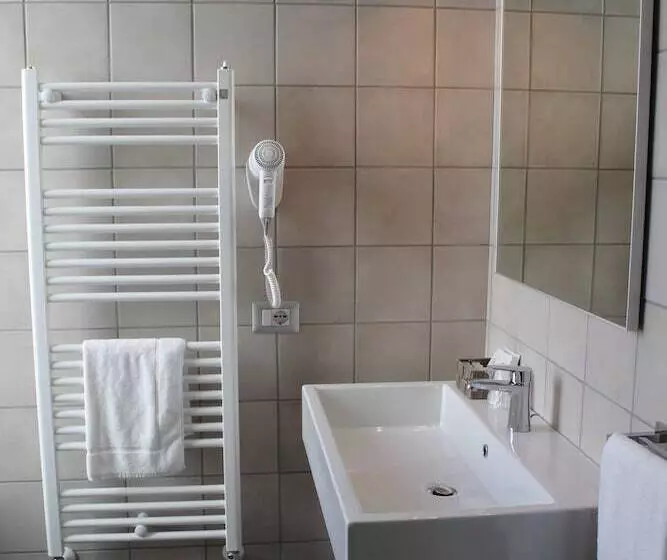 B&b Lapillus