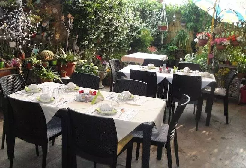 Aamiaismajoitus (B&B) The Queen Tower