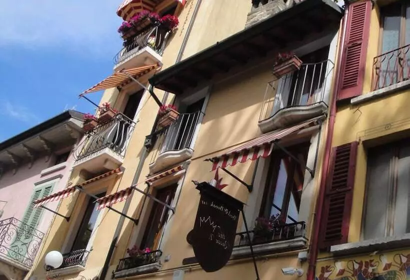 Aamiaismajoitus (B&B) The Queen Tower