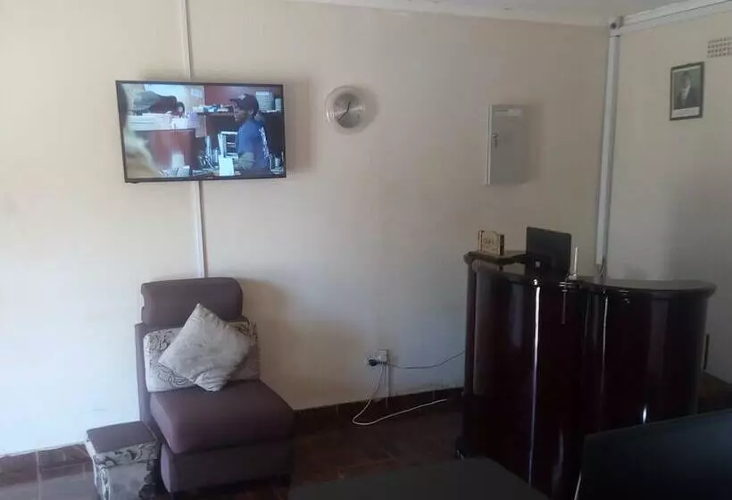 مسافرخانه Pamyesu Rest Haven