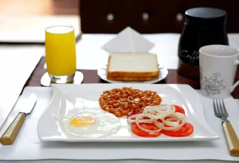 مسافرخانه Pamyesu Rest Haven