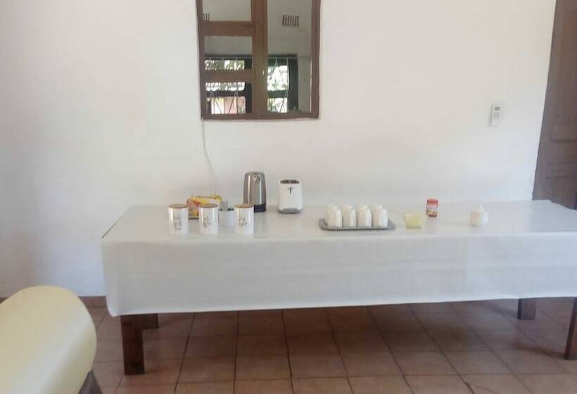 مسافرخانه Pamyesu Rest Haven