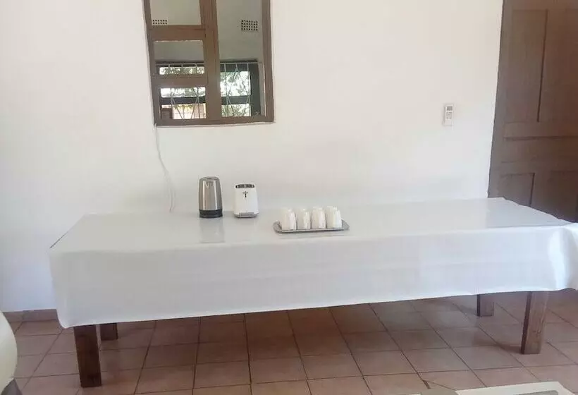 مسافرخانه Pamyesu Rest Haven