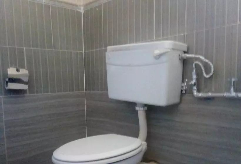 مسافرخانه Pamyesu Rest Haven