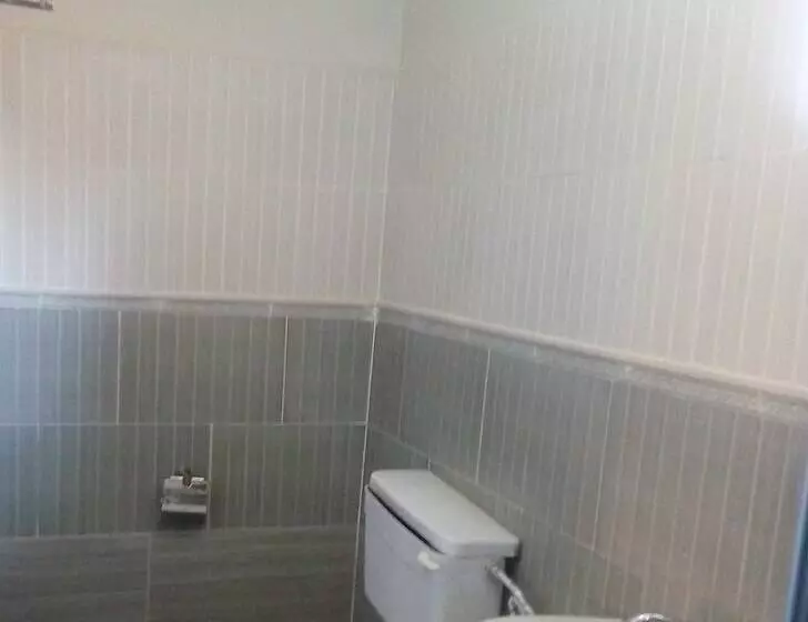 مسافرخانه Pamyesu Rest Haven