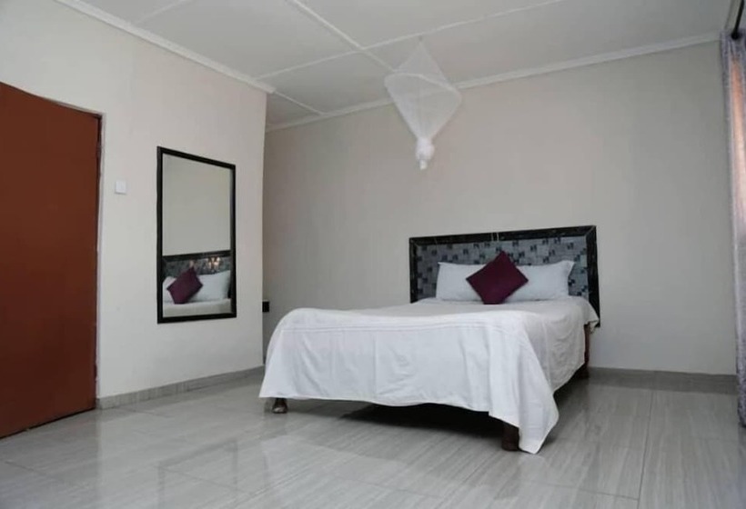 مسافرخانه Pamyesu Rest Haven