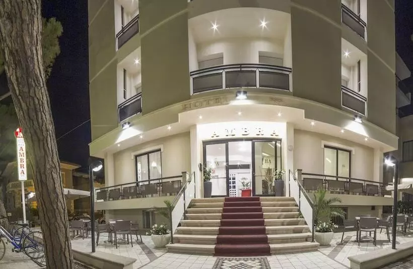 Hotelli Ambra
