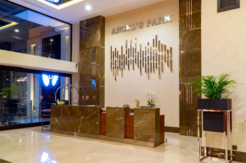 هتل Angel S Park