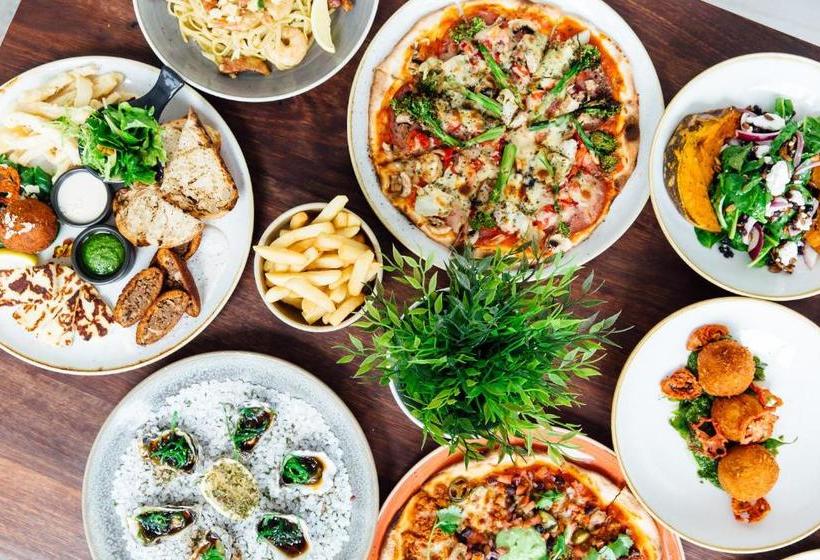 Coniston Hotel Wollongong