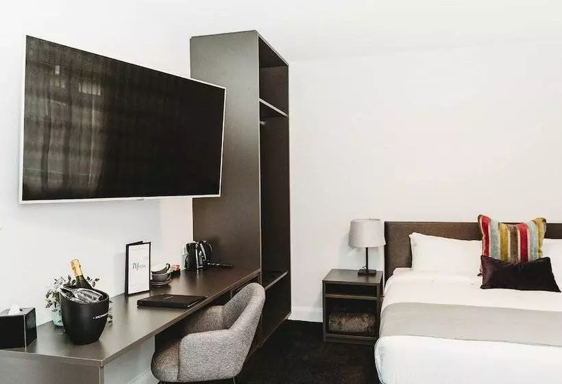 Coniston Hotel Wollongong