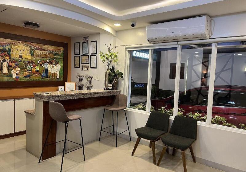 Отель La Casa Ramirez