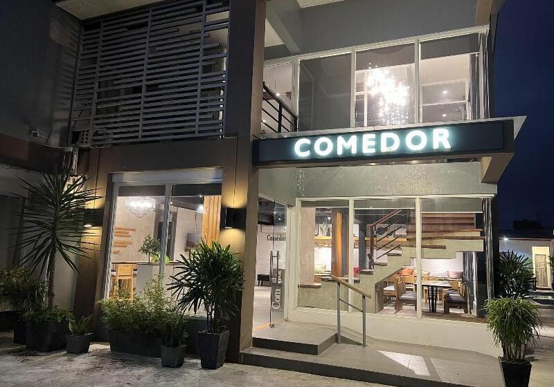 Отель La Casa Ramirez