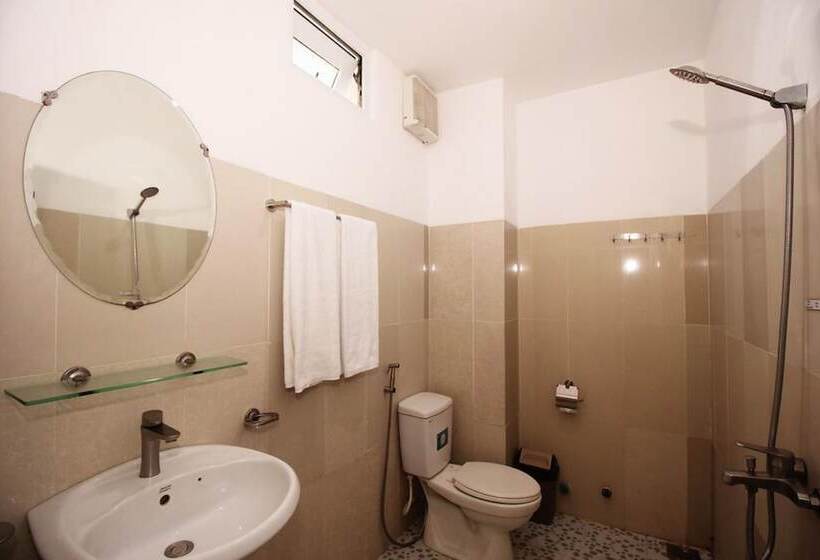 Nu Cuoi Mui Ne Hotel & Restaurant