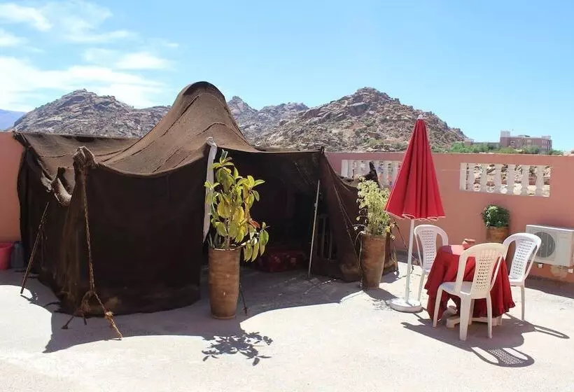 Majatalo Auberge Et Hôtel Les Amis Tafraout