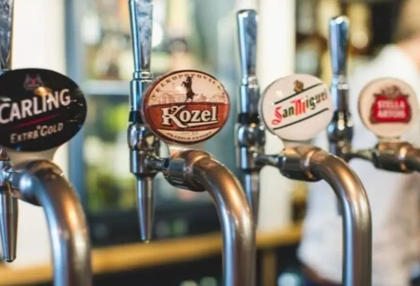 ペンション The Old Courthouse Inn