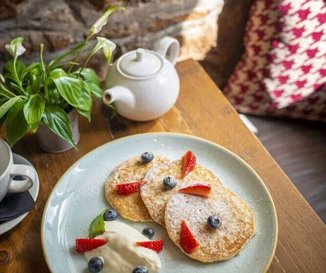 ペンション The Old Courthouse Inn