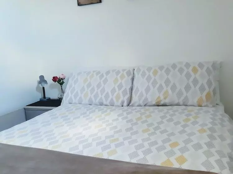 レジデンス Comfort Cork Center