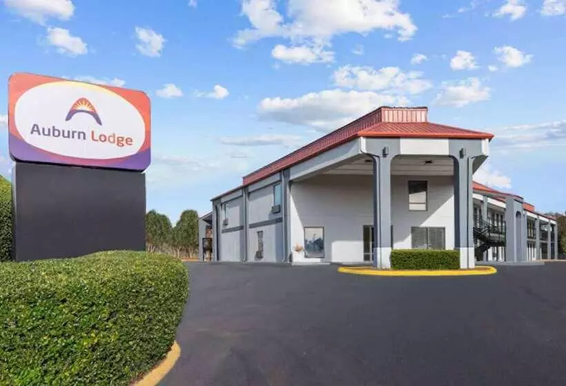 Отель Auburn Lodge Near University