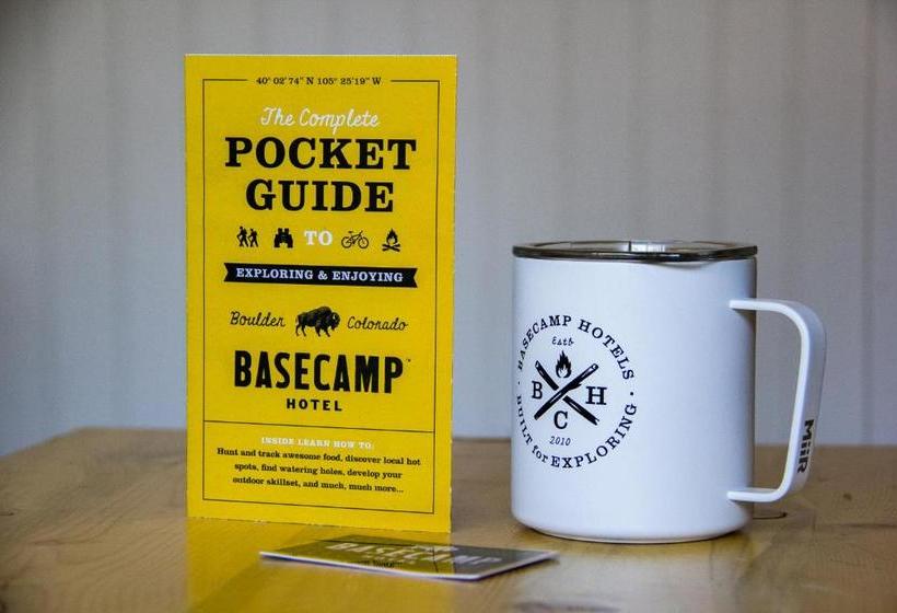 בית מלון כפרי Basecamp Boulder