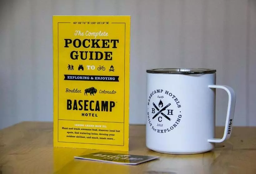 ホテル Basecamp Boulder