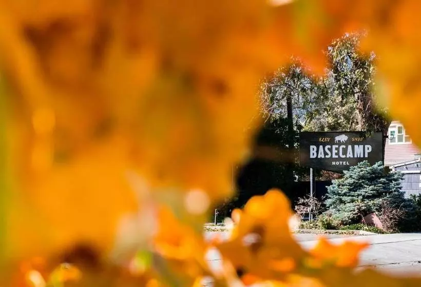 ホテル Basecamp Boulder
