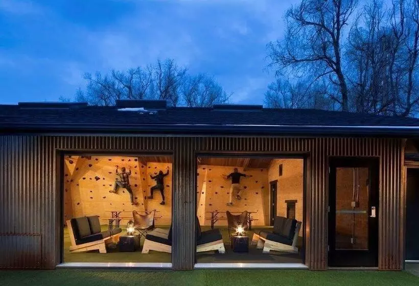 ホテル Basecamp Boulder