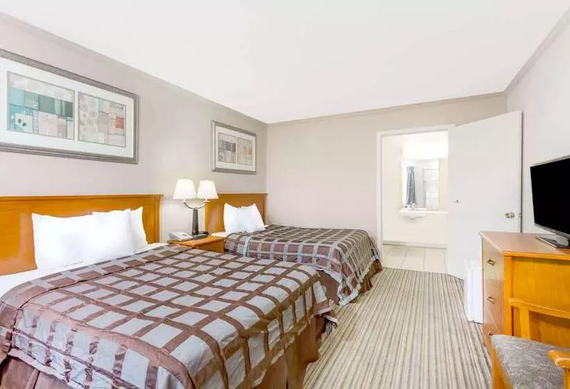 בית מלון כפרי Days Inn By Wyndham Manning