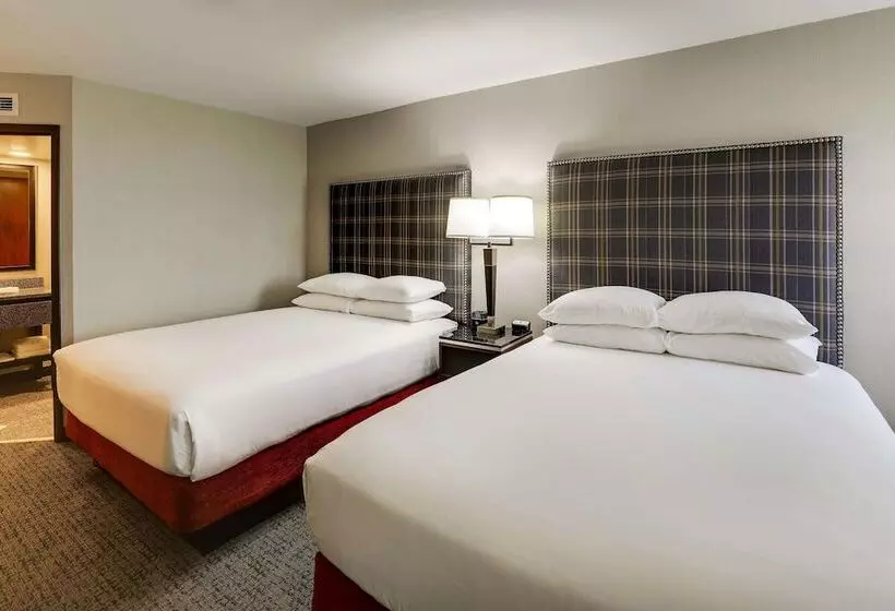 호텔 Drury Inn & Suites St. Joseph