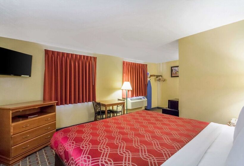 호텔 Econo Lodge Lansing  Leavenworth